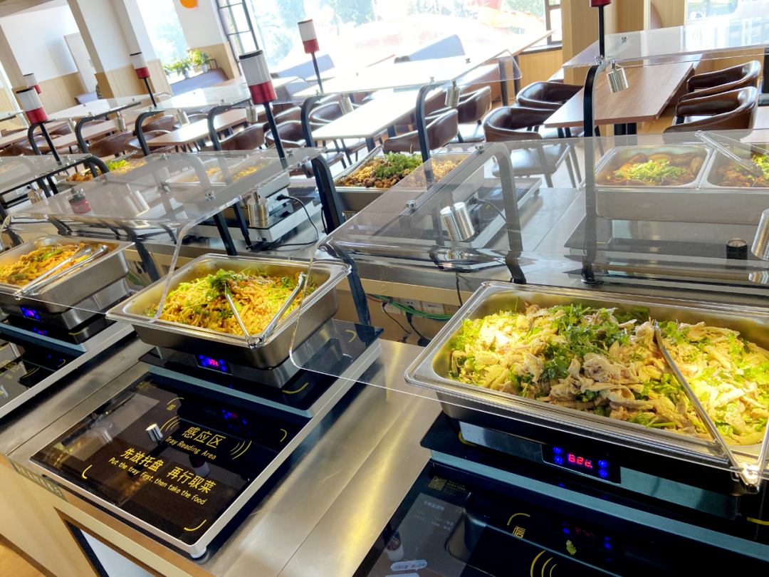 创业餐饮 | 舌尖上的效率革命：万人团餐的智慧化升级密码
